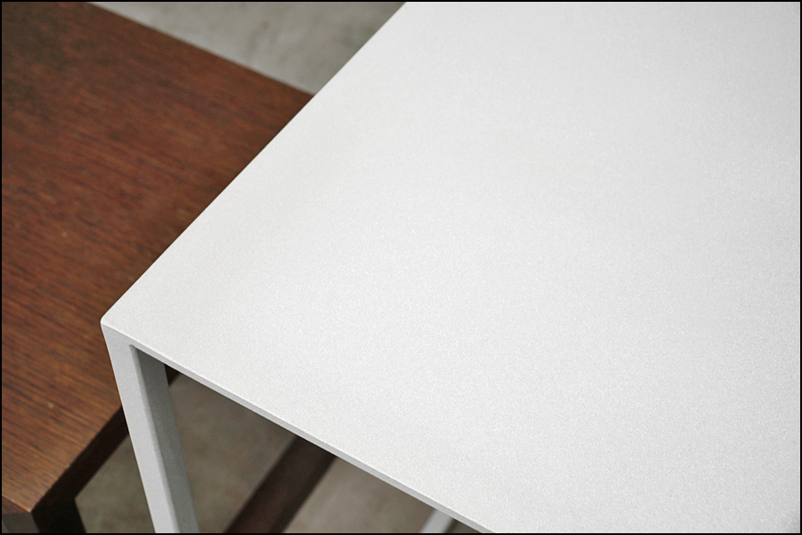 Cassina ixc.(カッシーナ・イクスシー) 261 NOTE(261 ノート) サイド