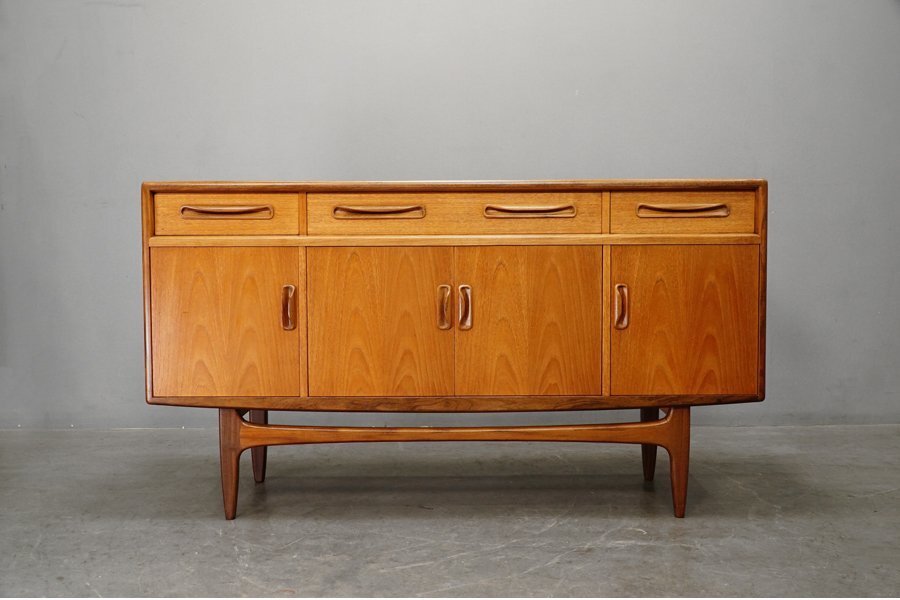 イギリス アンティーク家具 Gプラン サイドボード 1960年頃 782A