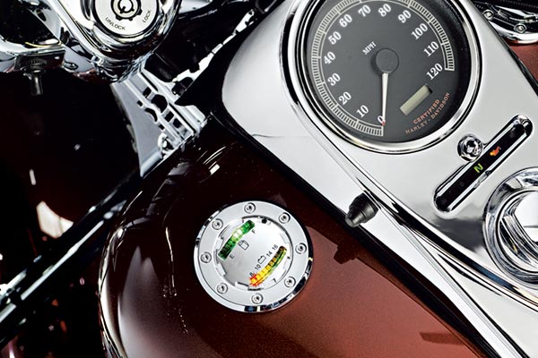 LEDフューエルゲージ ハーレーおすすめパーツのご紹介