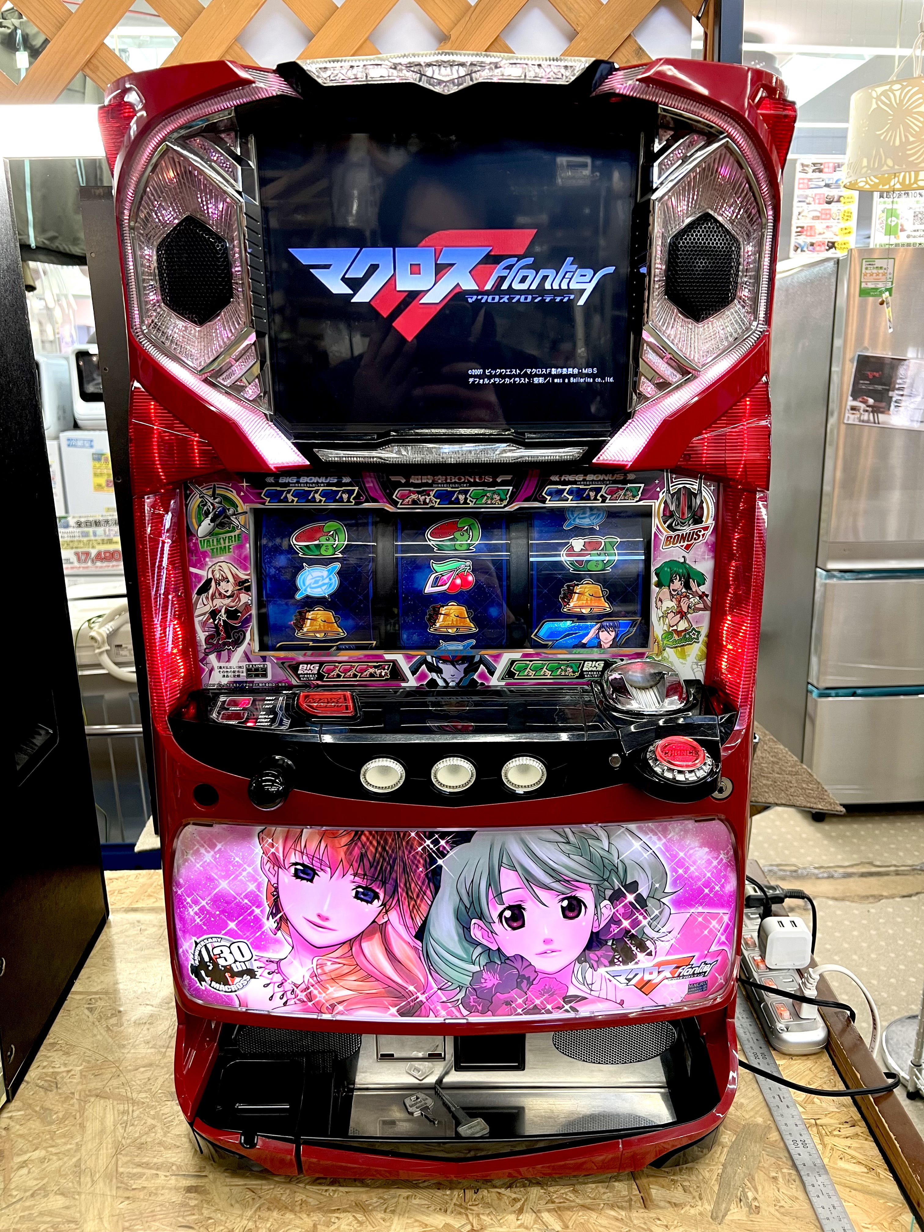 マクロスフロンティア 30thパネル スロット実機 買取致しました｜愛品