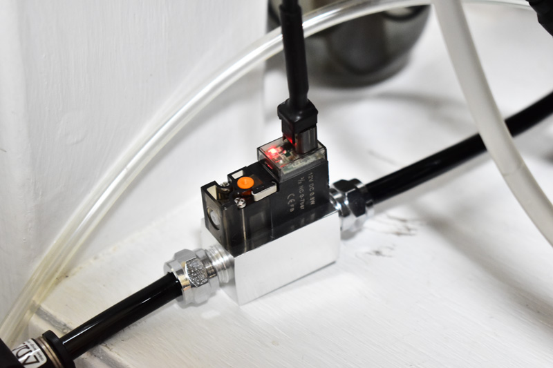 新品 ADA 電磁弁 ELバルブ co2 拡散 アマノ タイマー レギュレーター