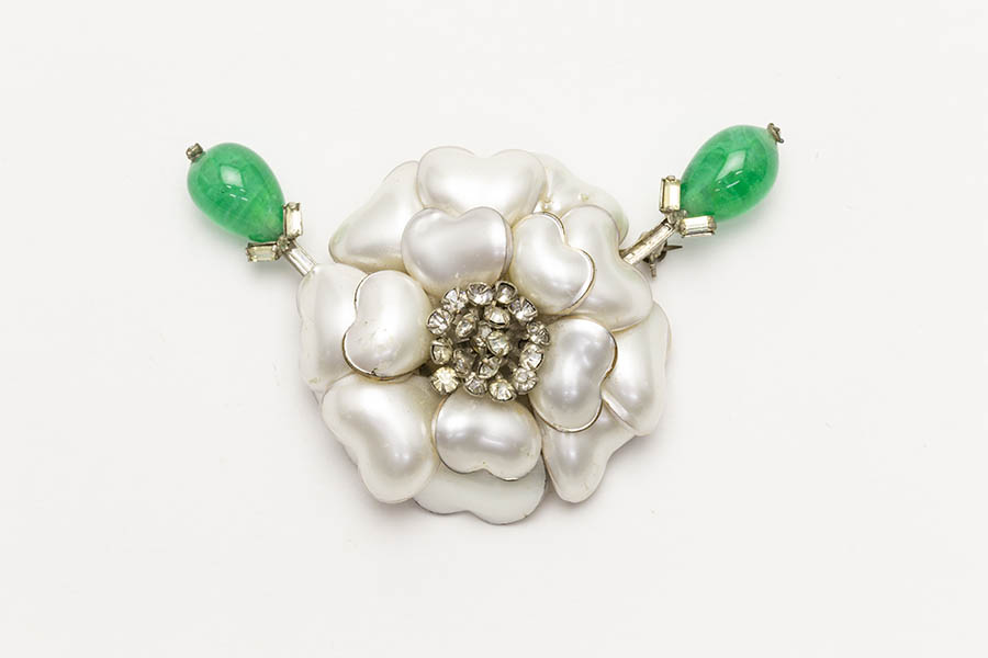 コスチュームジュエリー ―美の変革者たち― シャネル、ディオール