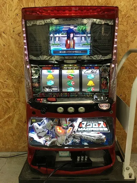 パチスロ 超時空要塞マクロス コイン不要機付