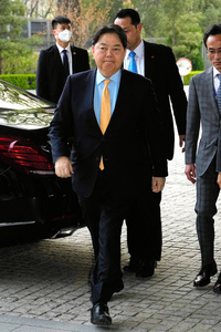 外相訪中しても「釈放簡単でない」 経済協力の認識共有した後なのに