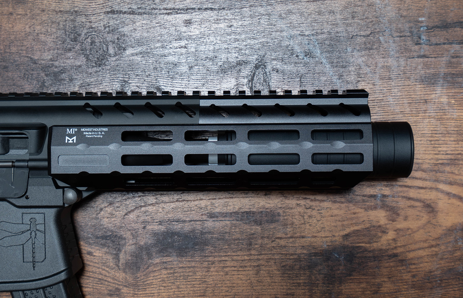 実物 SIG MCX virtus 12.5インチ ハンドガード