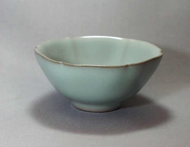 島田幸一 作 青瓷輪花盃 商品詳細｜ギャラリービーンズWEBSHOP｜薩摩焼