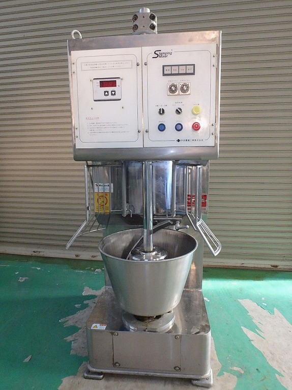 スタンピングミキサー中井機械工業株式会社ミキサーパンミキサースパイラル