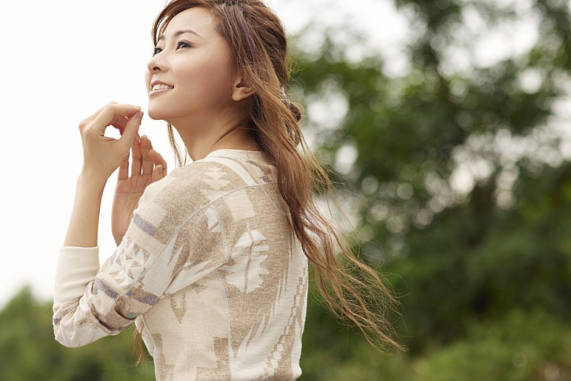 倉木麻衣、ハワイと美しい自然のために書き下ろした「Sea wind」を