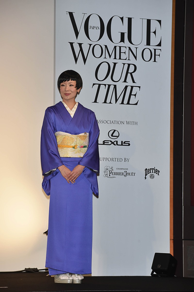 椎名林檎 “VOGUE JAPAN Women of Our Time”受賞＆特製Tシャツ