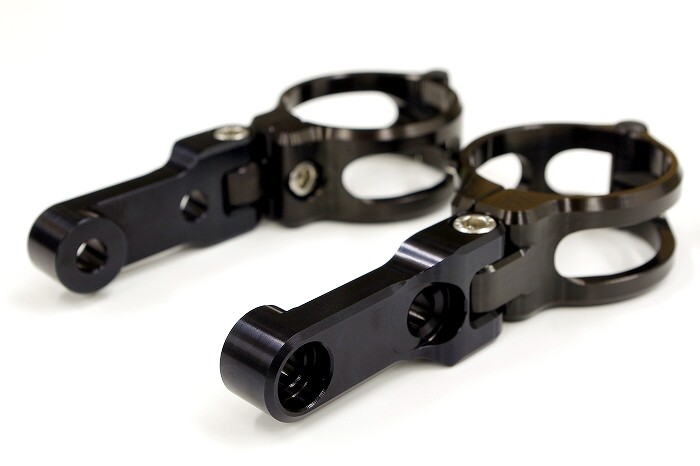 アントライオン 汎用 ビレットライトステー 倒立フォーク用 φ51