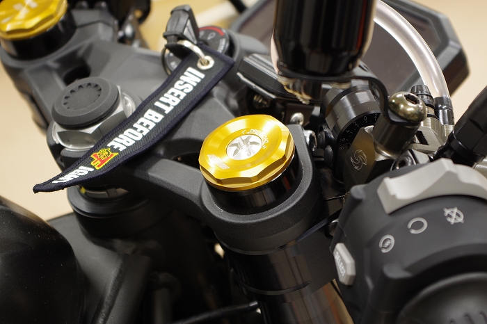 カワサキZX-25R SE（2023） 突き出し変更