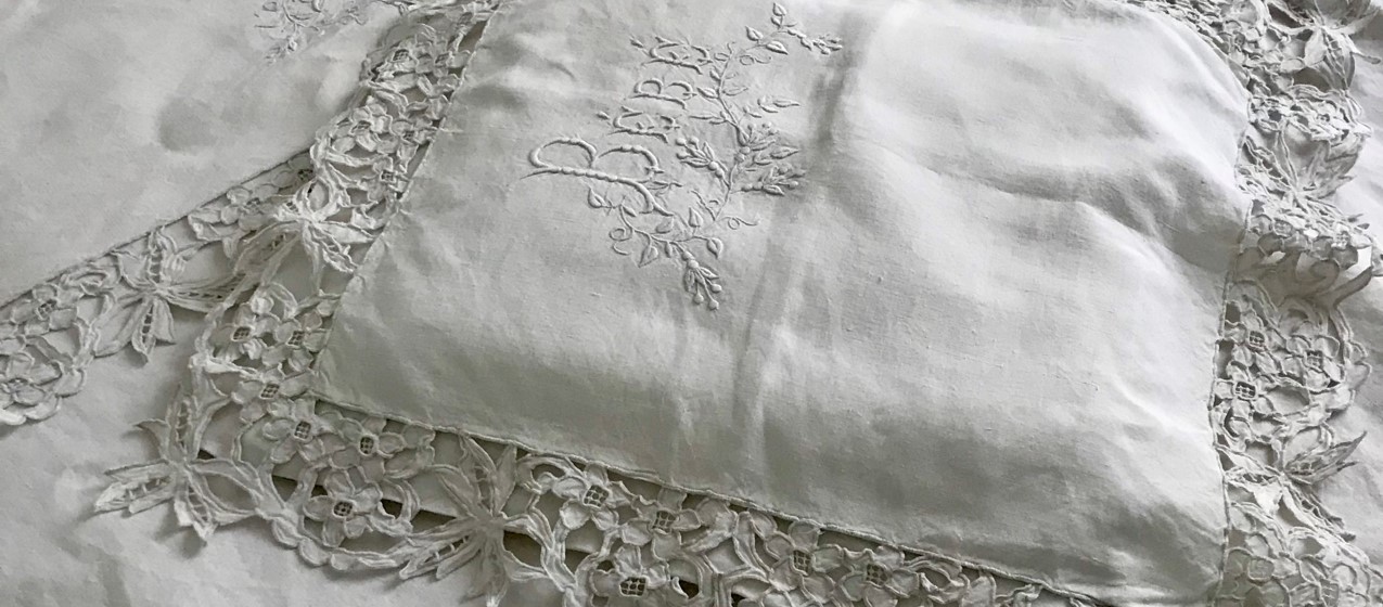 C-868 フランスアンティークレースカーテン コーネリー刺繍綿ローン