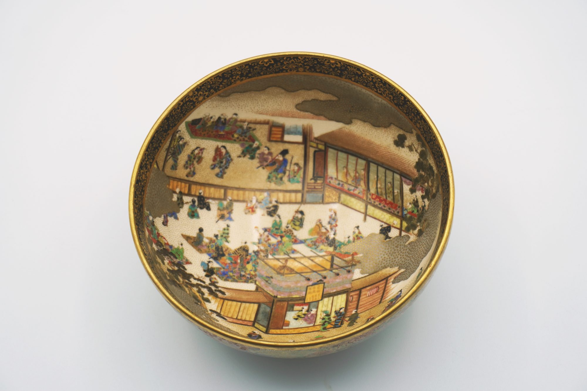 錦光山】超絶技巧 薩摩 金蘭手 色絵 金彩 風俗図茶碗 錦光山】超絶技巧