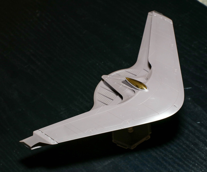 エースコンバット』コトブキヤ1/144「X-49 ナイトレーベン」プラモデル