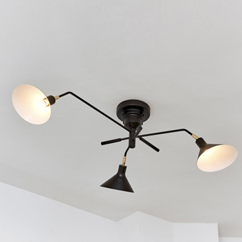 リモコン式 可動型3灯式シーリングスポット｜照明のライティング