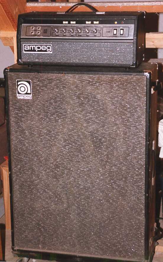 GGJaguar's Guitarium and Ampeteria 1977 Ampeg B-25B