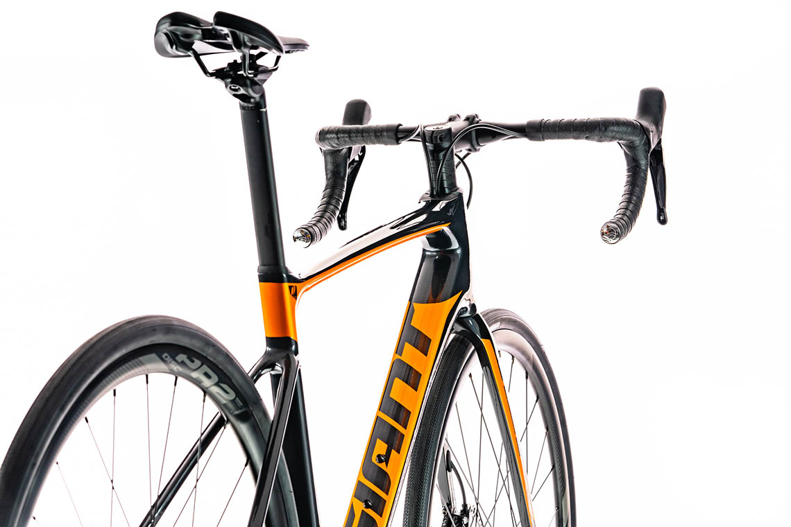 ちょっとだけ訳あり】GIANT ジャイアント DEFY 2×10s ちょっとだけ訳