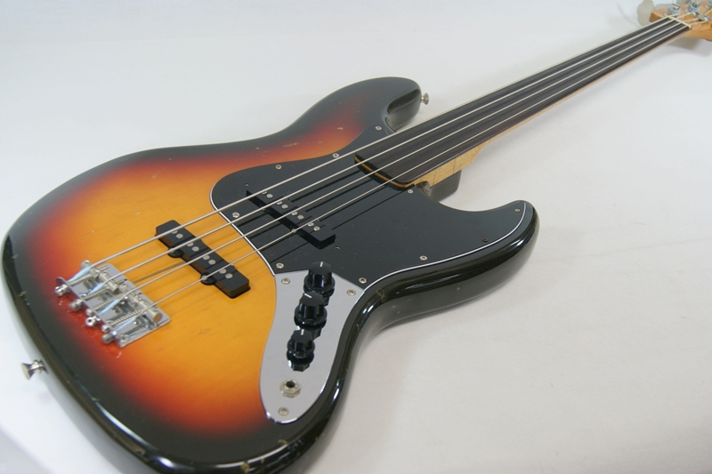 Fender Japan 【JB-62-FL / Jazz Bass / フレットレス】 | D-plus-stock
