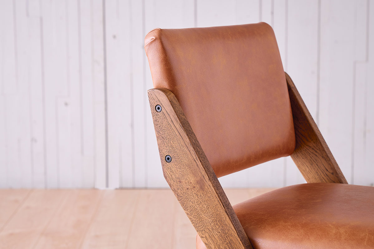 ピッツ❕木製 丸太風 椅子、インテリア台（88） 2脚セット ピッツ