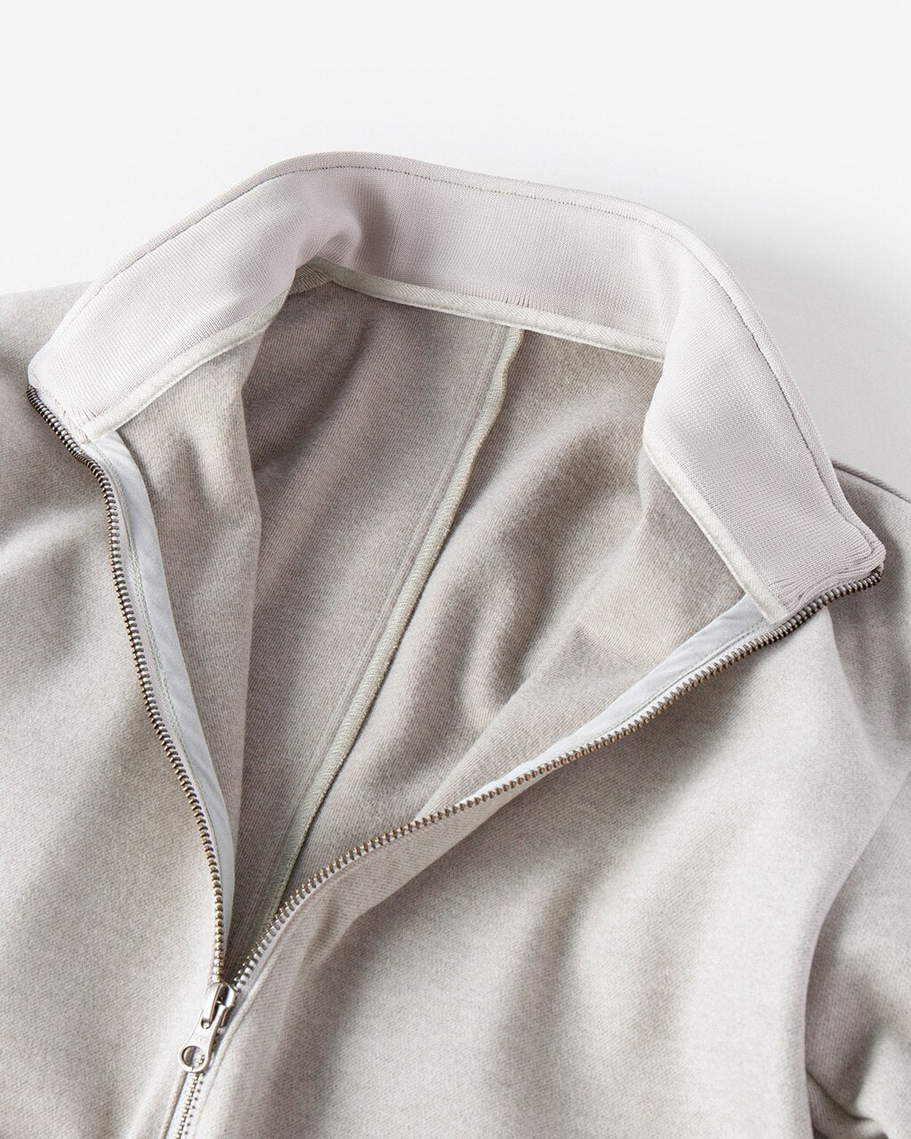 スエットZIPブルゾン/DoCLASSE