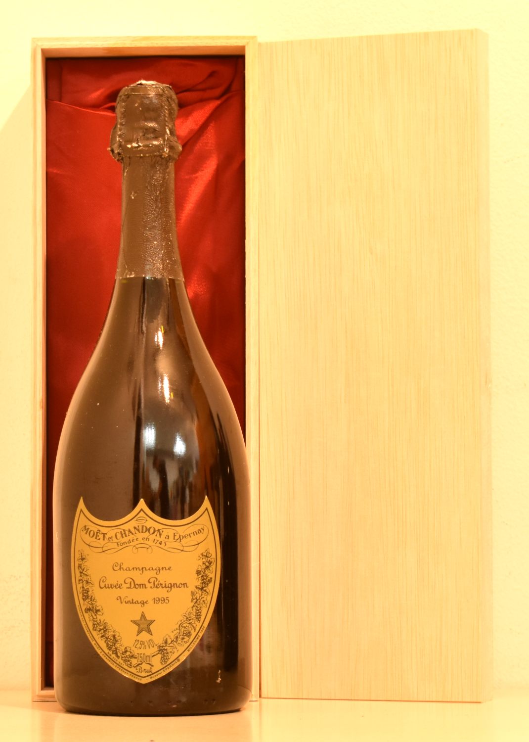 希少 クヴェ・ドン・ペリニョン 1995年 ヴィンテージ 希少 クヴェ