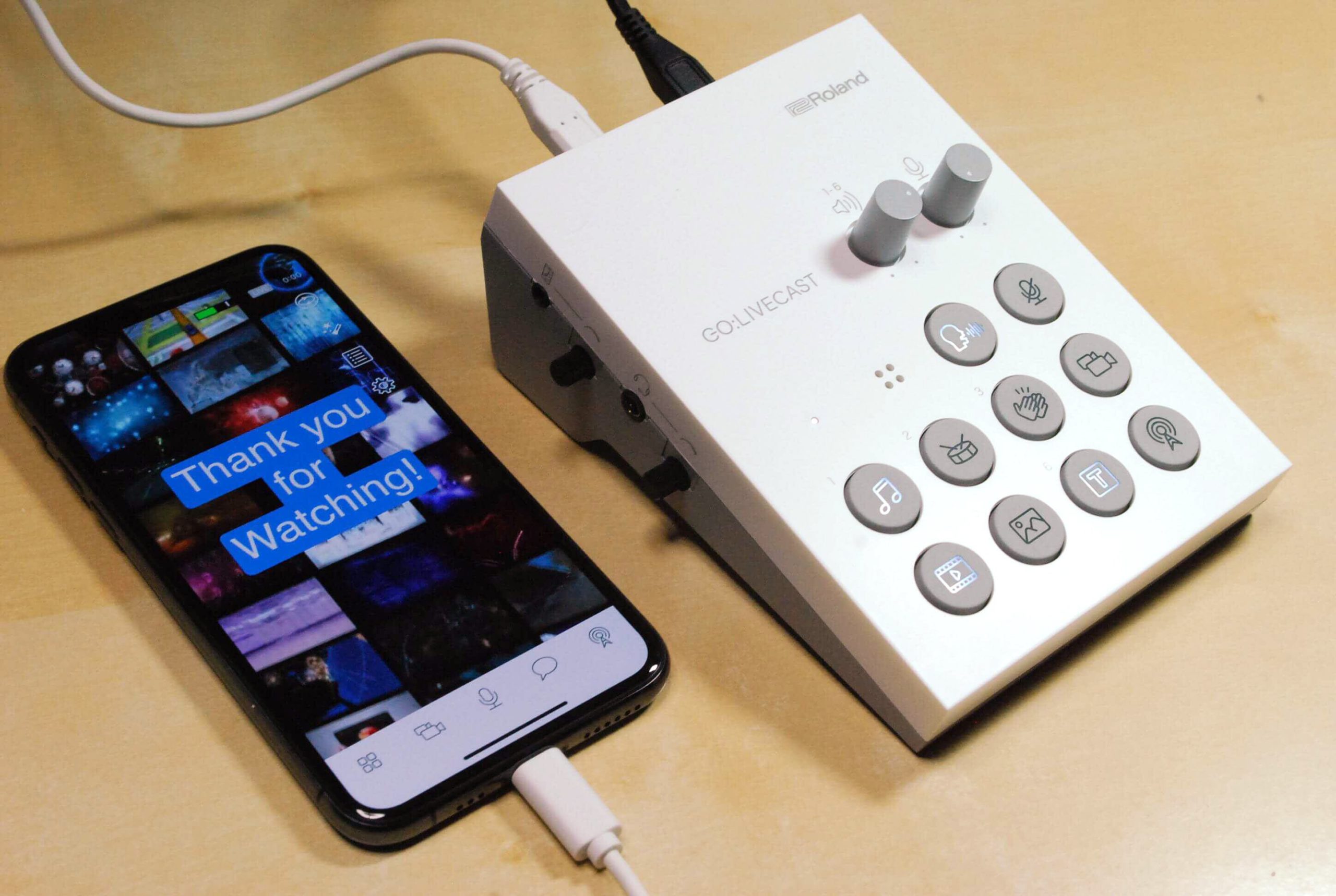 誰でも気軽にスマホ・タブレットで高音質・高画質なライブ配信を