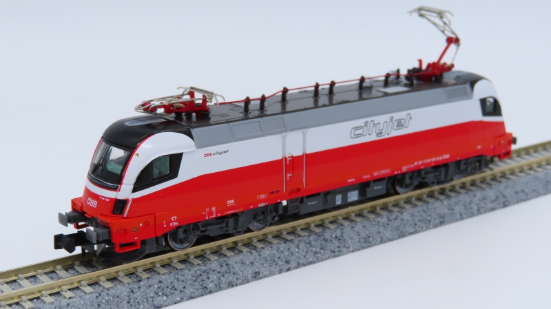 JLB Cheetah 11101 手工改装版 灯光モデルフィギュア&暴力大脚怪 JLB