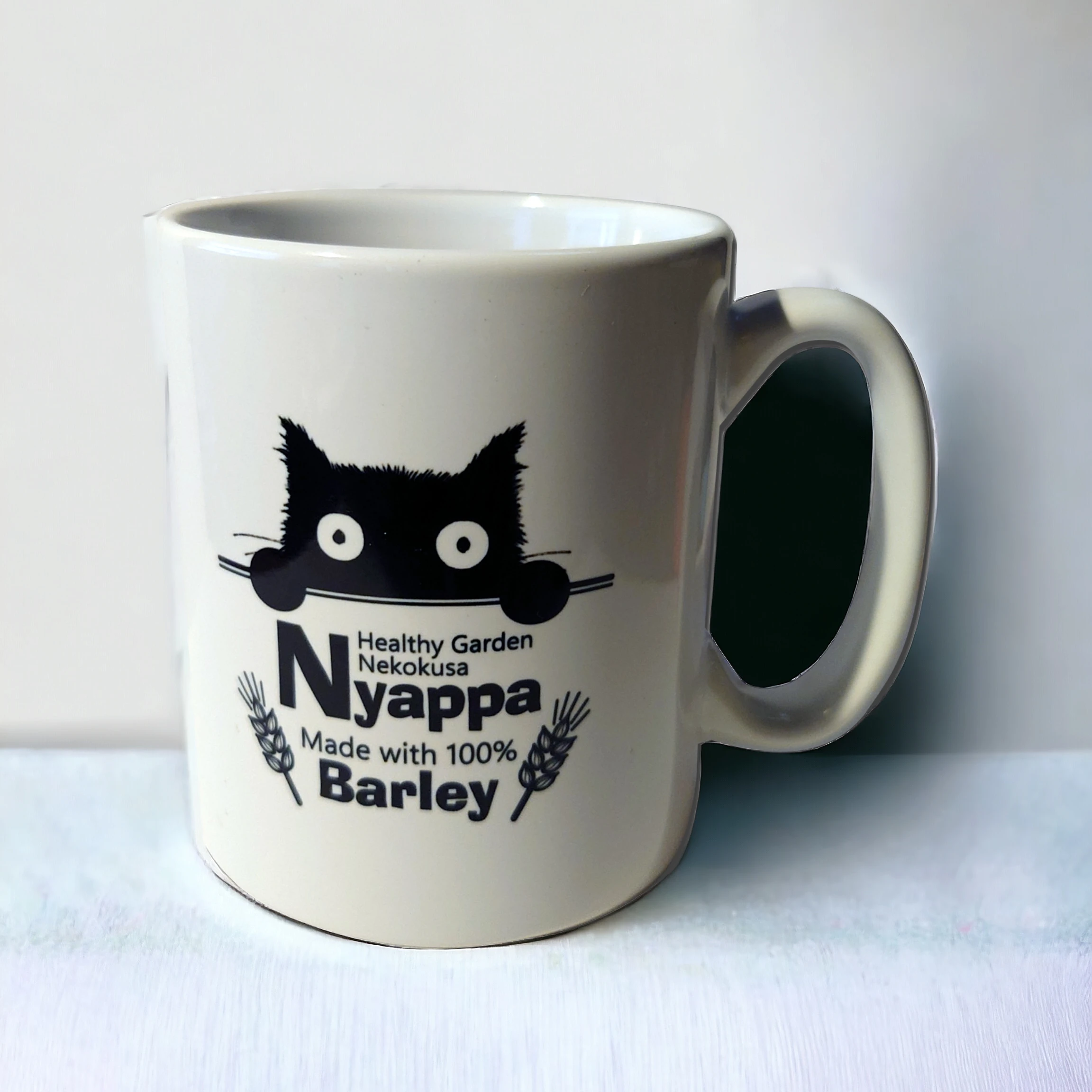黒猫ニャッパのマグカップ | 商品紹介 | 無農薬大麦の猫草栽培セットで