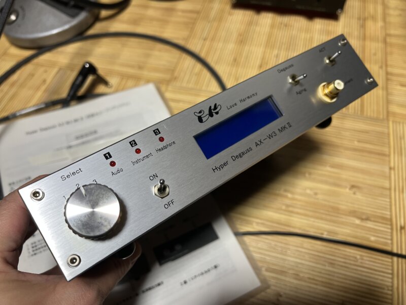 初期トライアングルマフを再現したRoShi Pedals GRUFF resultを実機と