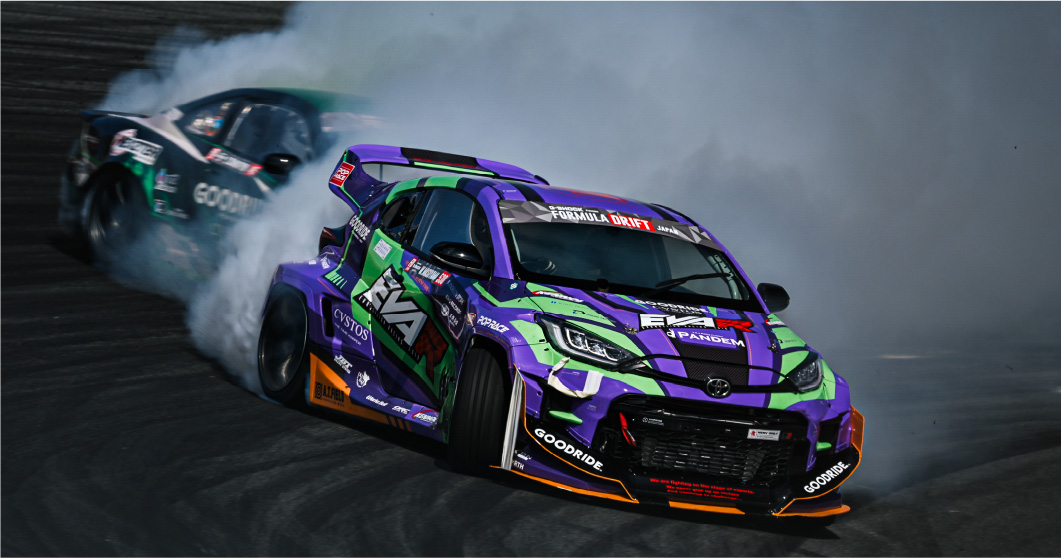 POP RACEより、エヴァンゲリオンレーシング フォーミュラドリフト