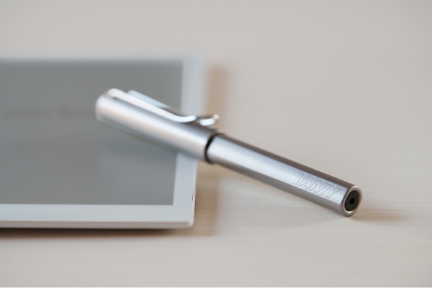 QUADERNO Gen.2 A4 富士通 高機能電子ペーパー LAMYペン付き 電子