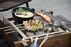 お家キャンプ、庭キャンプに運べる置き囲炉裏 CHIRORI