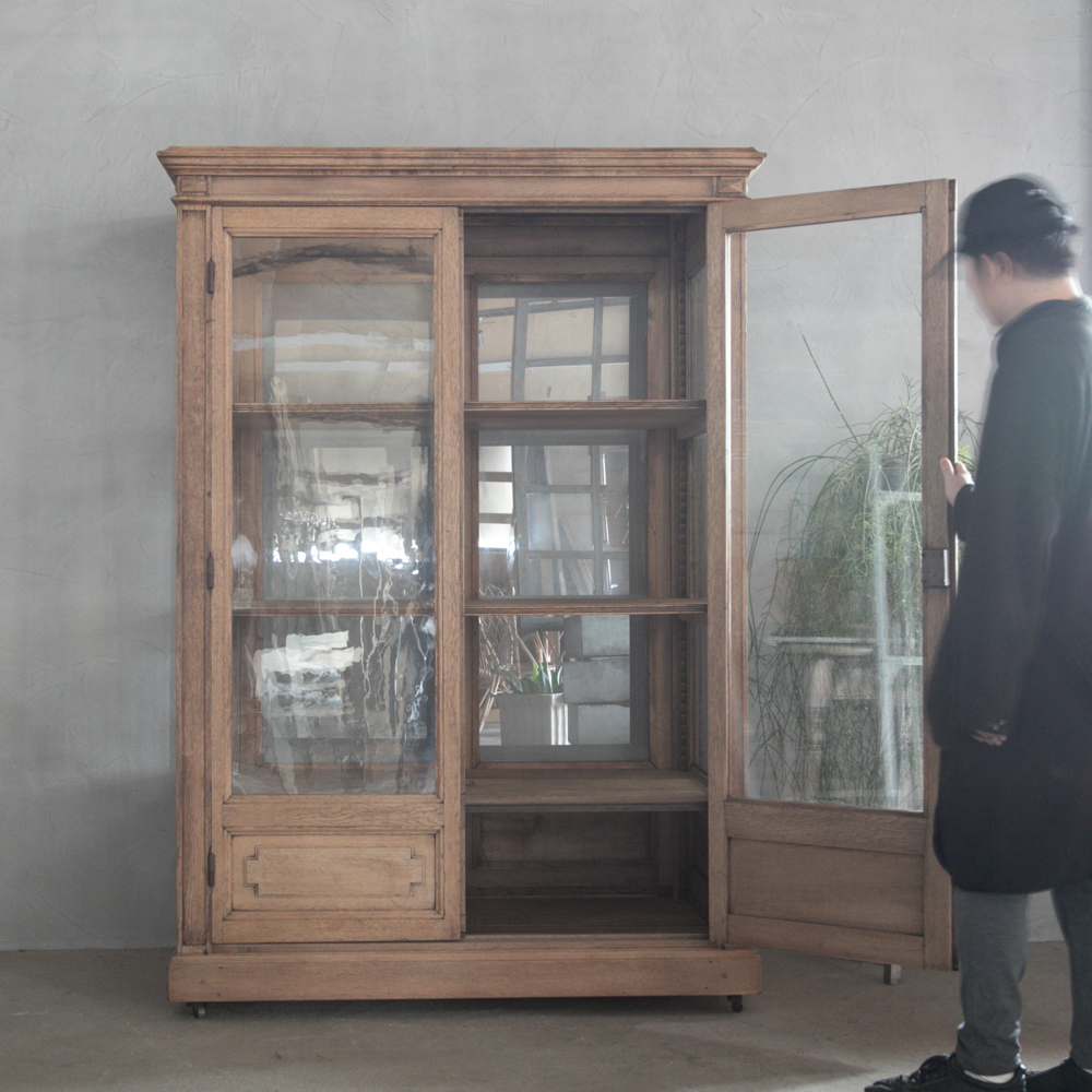 フランス アンティーク ガラスキャビネット 吊り棚 シャビー ガラス