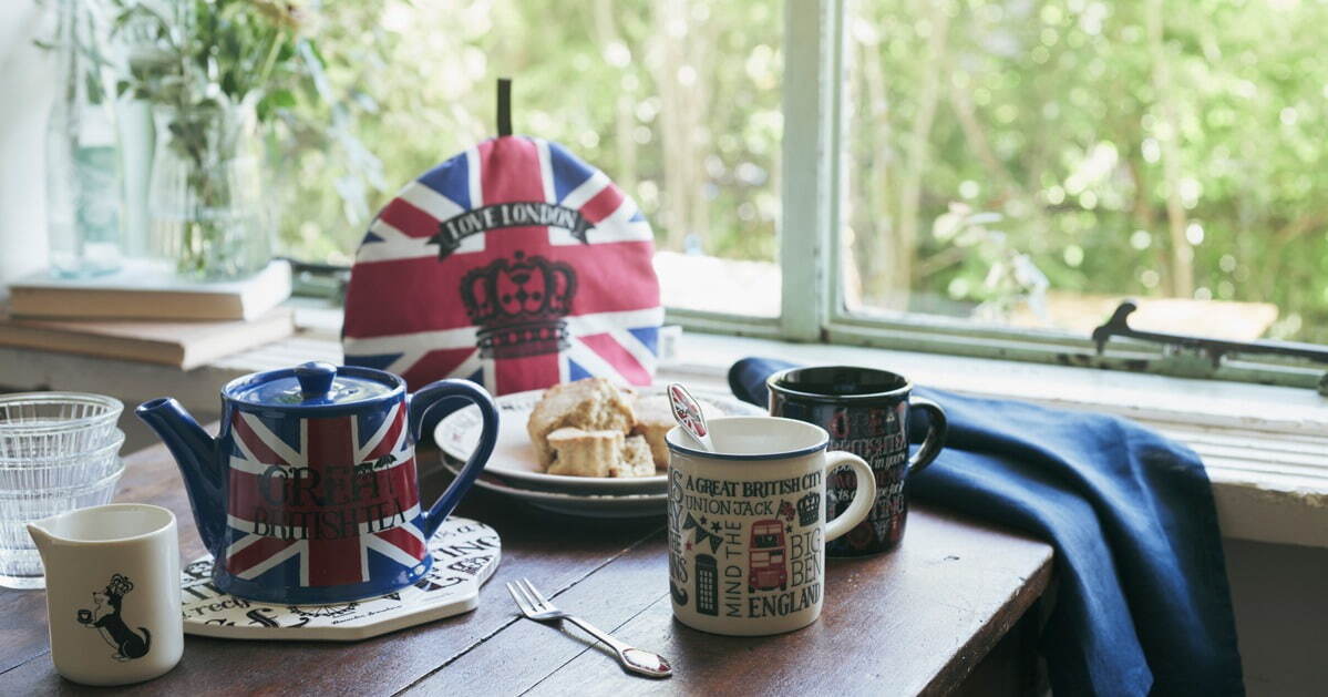 アフタヌーンティー・リビング“英国国旗＆王冠”モチーフの新作アイテム