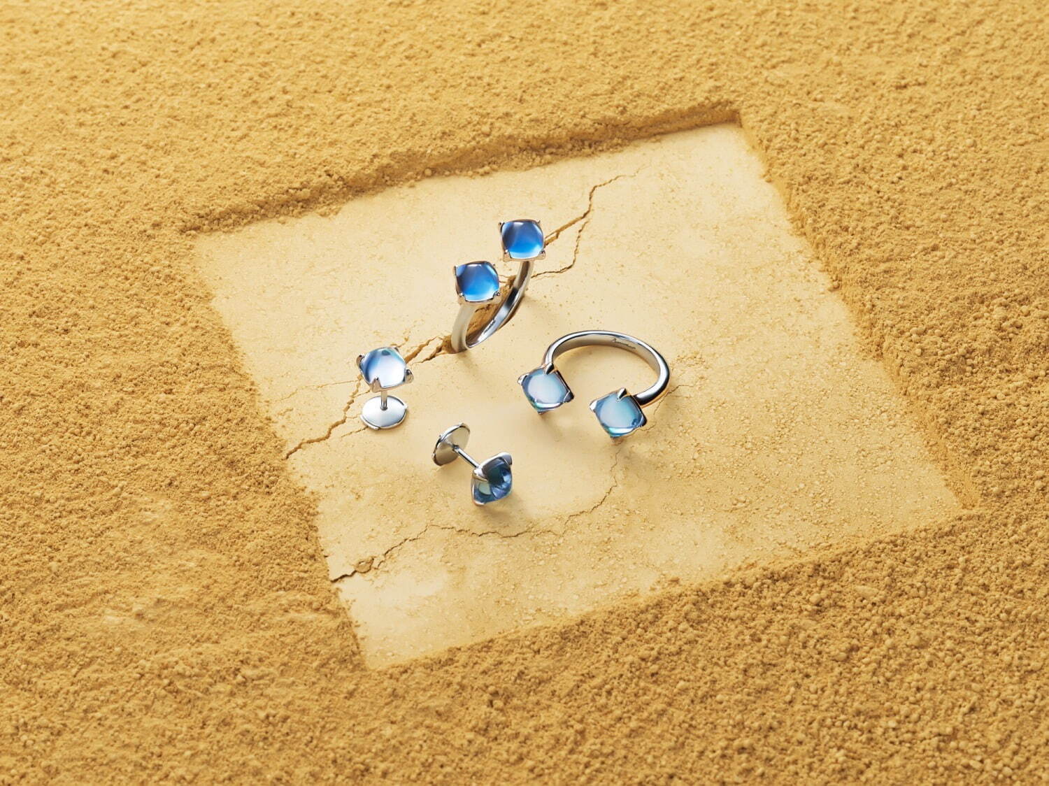 美品☆baccarat バカラ クリスタルティアドロップ水滴型ピアス☆C73