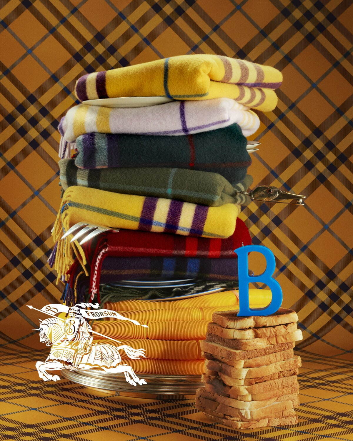 バーバリー（Burberry）馬上の騎士ロゴ & バーバリーチェック