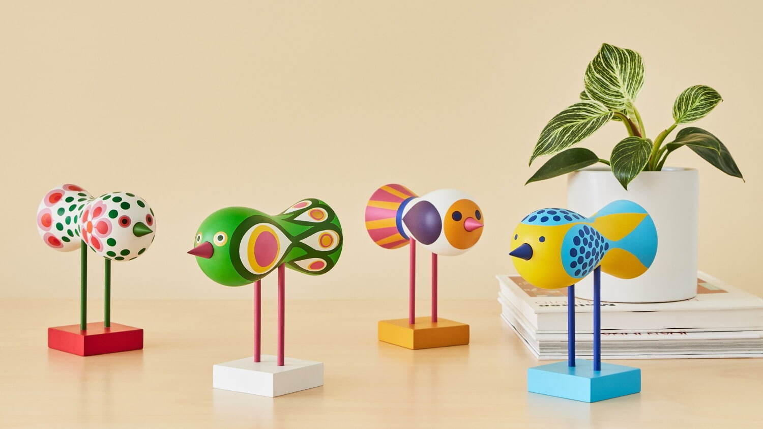 MoMAデザインストア新作インテリア、リサ・ラーソンの“カラフルな鳥