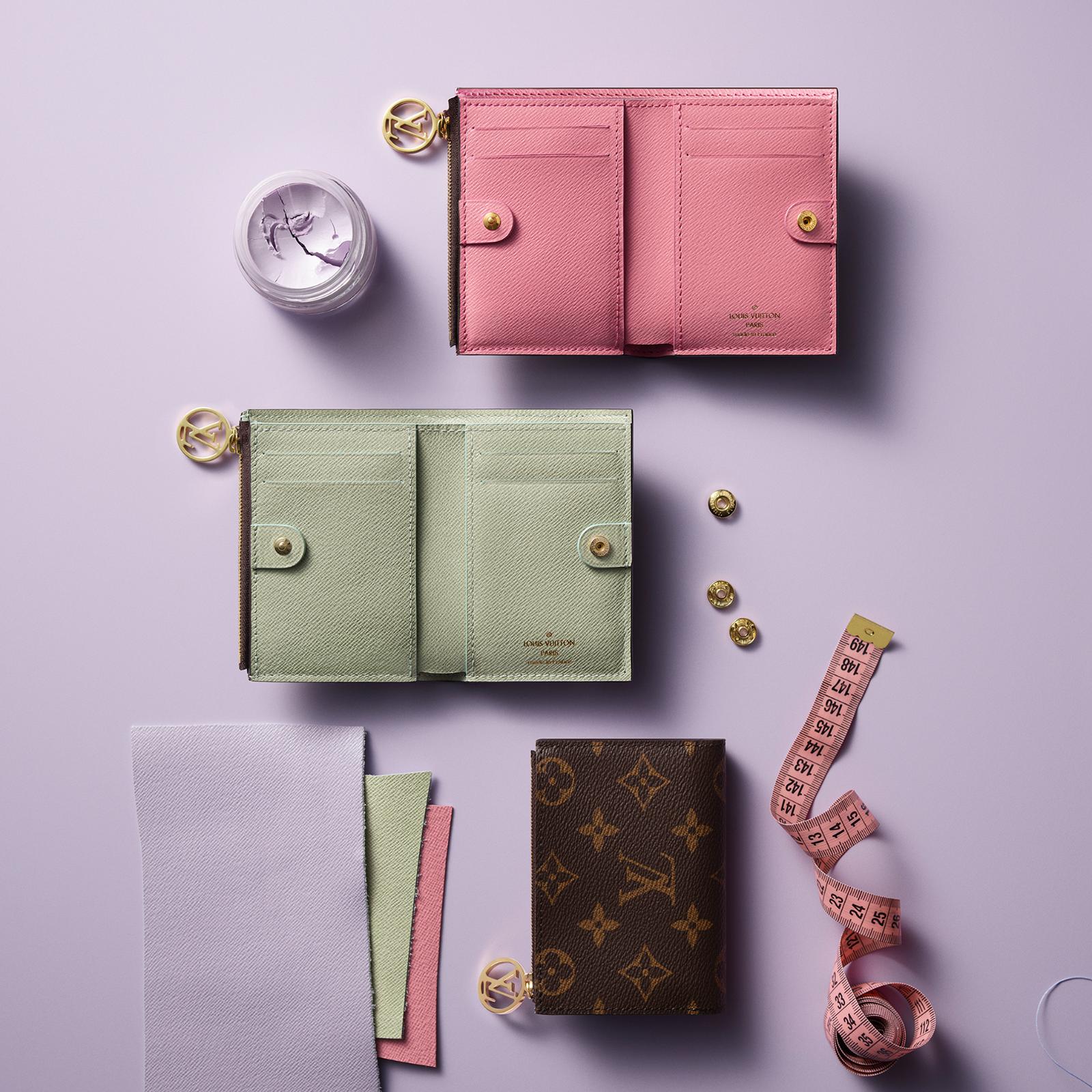 ルイ・ヴィトン“パステル色”レザーのウィメンズ財布、フラップ式ミニ