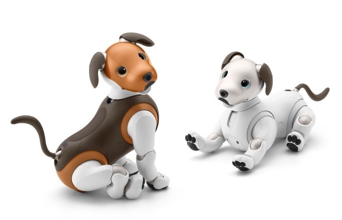 ペットロボ「アイボ」がチョコ色に！限定カラーのチョコ エディション