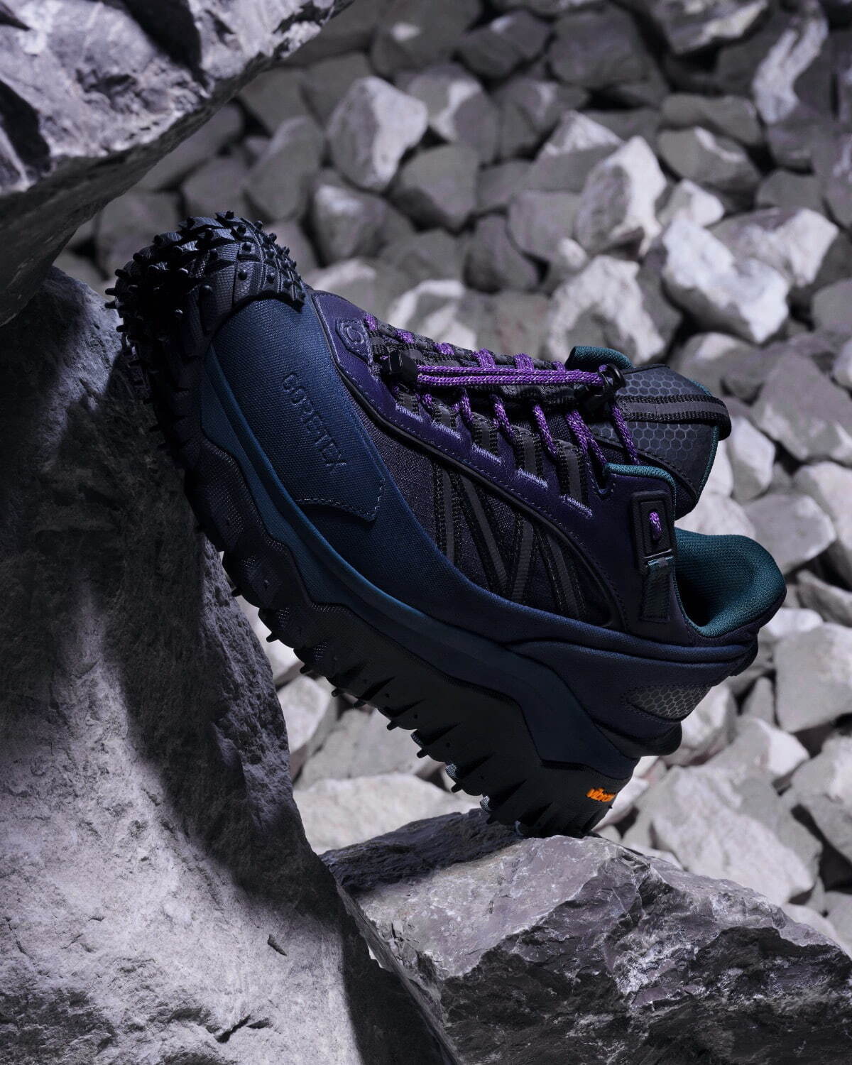 モンクレール モンクレ シューズ袋 MONCLER - モンクレール シューズ袋