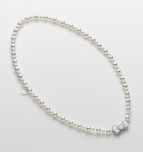 ハローキティ×ミキモト、キュートなジュエリーコレクション登場 - 隠れ