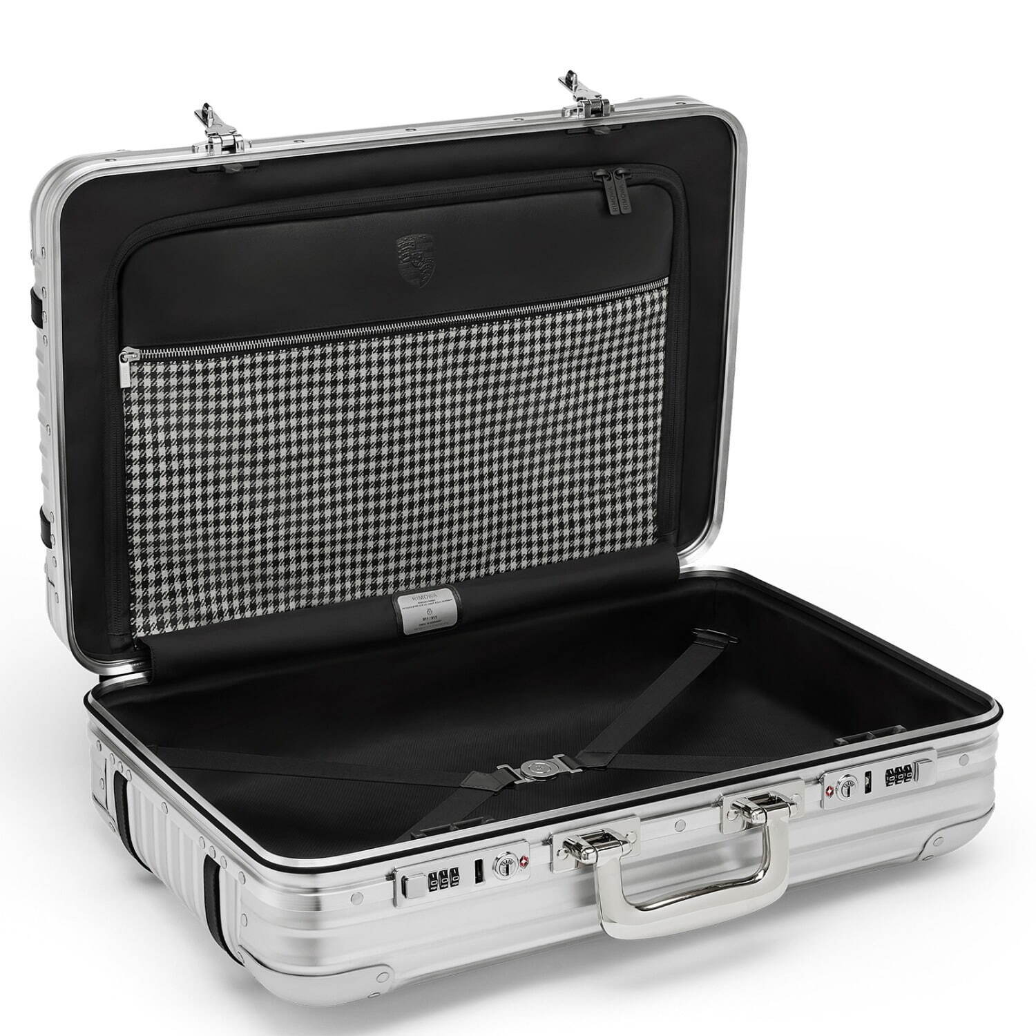 リモワ×ポルシェのハンドキャリーケース「ペピータ」限定発売、初代911