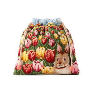 フェイラー×コスメキッチン限定ハンカチ、“満開のチューリップ畑