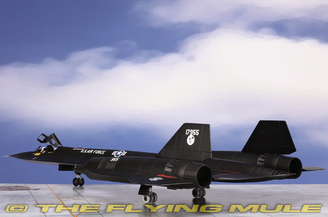 レベル LOCKHEED SR-71 1/72 1/72 SR-71 Blackbird| Eugene Toy & Hobby
