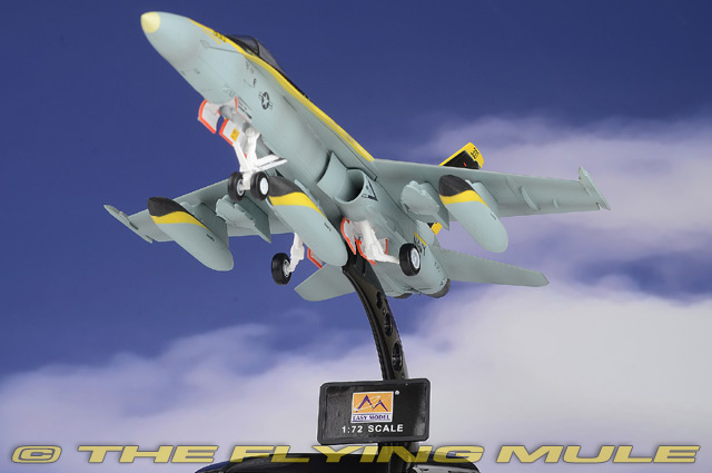 航空機・ヘリコプター FA-18C HORNET 1/72 DRAGON 航空機