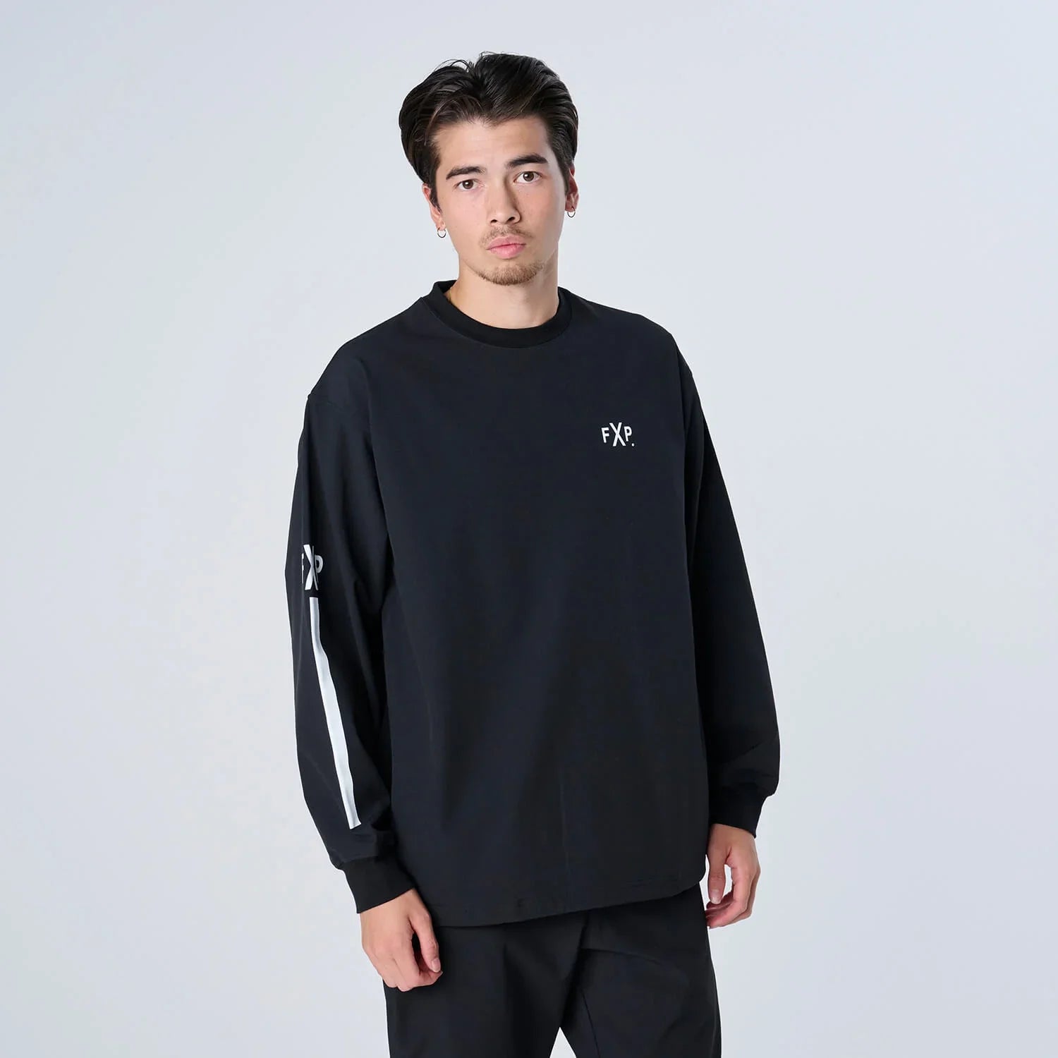 TOPS (トップス) の商品一覧| FLASH PACKER (フラッシュパッカー