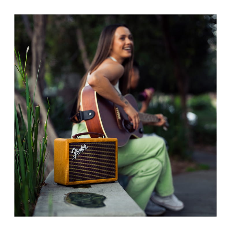 しーちゃん Fender Indio2 TWEED The Vintage Amplifier-Style Fender