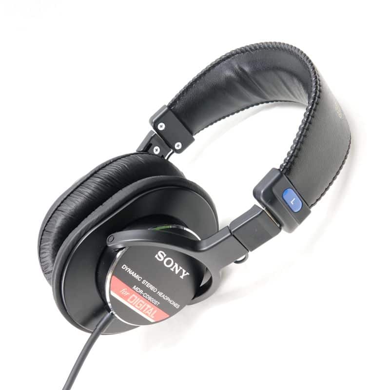 ソニー MDR-CD900ST DJ使用！ MDR-CD900STは本当にモニターヘッドホン