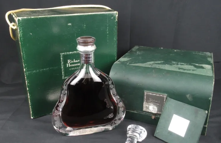 ヘネシー リシャール 化粧箱のみ ヘネシー リシャール 700ml 40