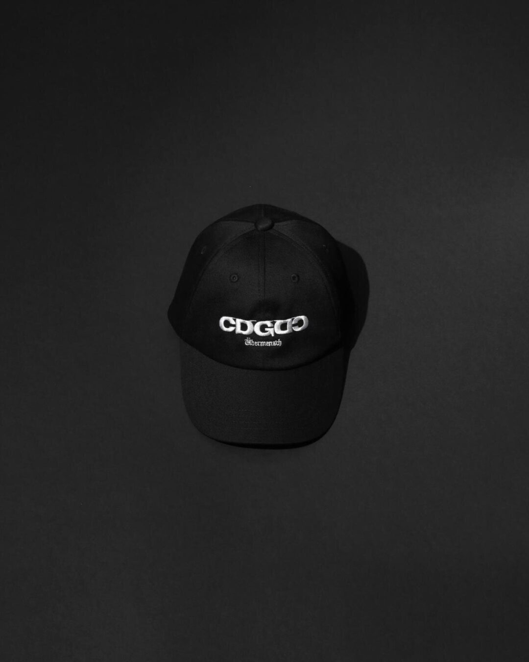 CDG × G-DRAGON コラボが2025年 12/24 発売予定 (シーディージー COMME
